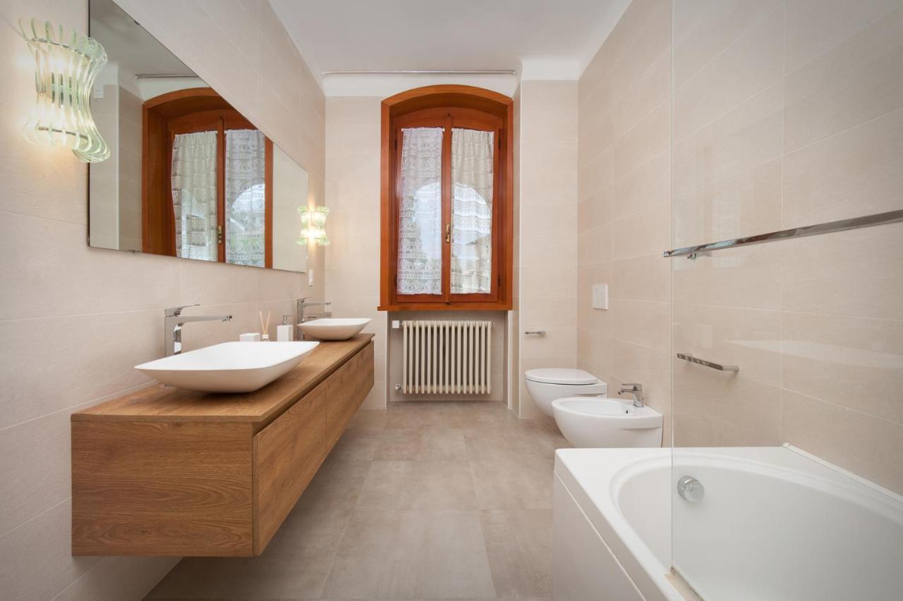 ברנצונה סול גארדה Villa Francesca-Grande Appartamento In Riva Al Lago מראה חיצוני תמונה